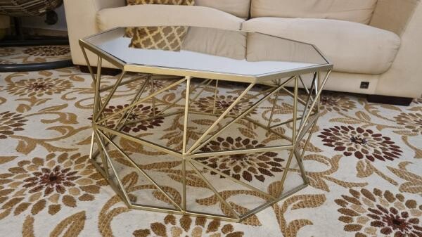 Table & Seater - 3