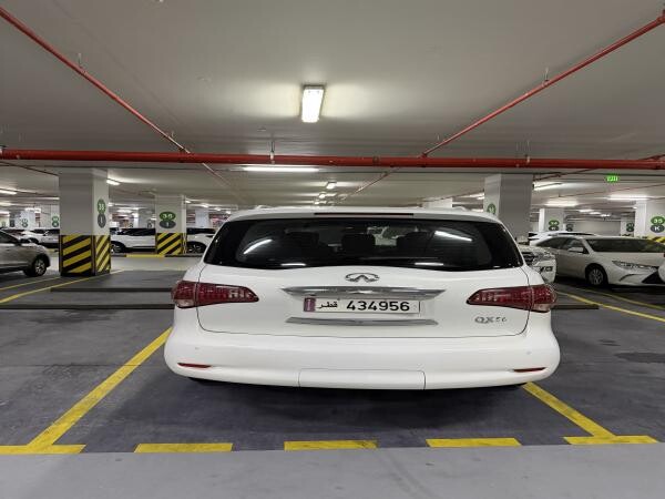 Infiniti QX56 2012 full option - 15