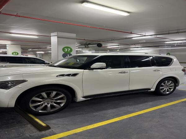 Infiniti QX56 2012 full option - 14