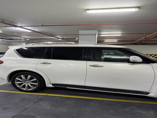 Infiniti QX56 2012 full option - 13