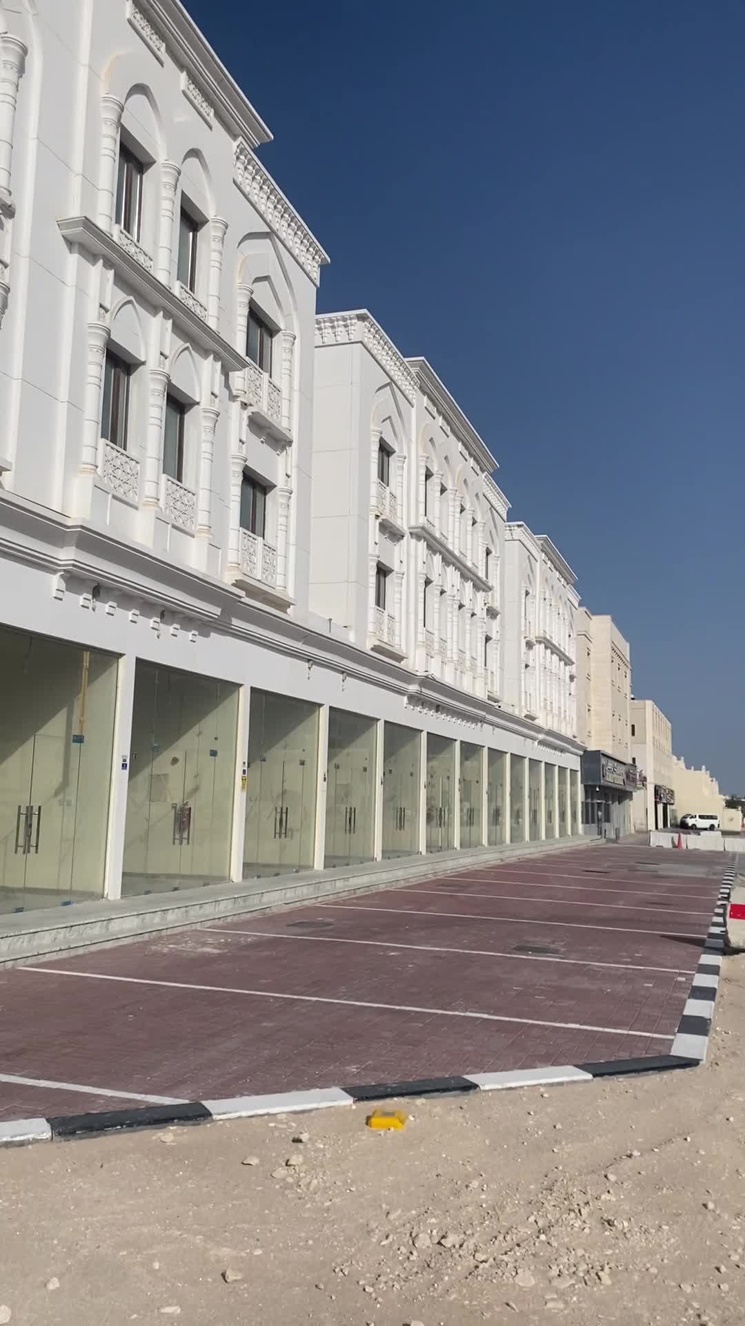 محل للإيجار بام صلال علي - 1