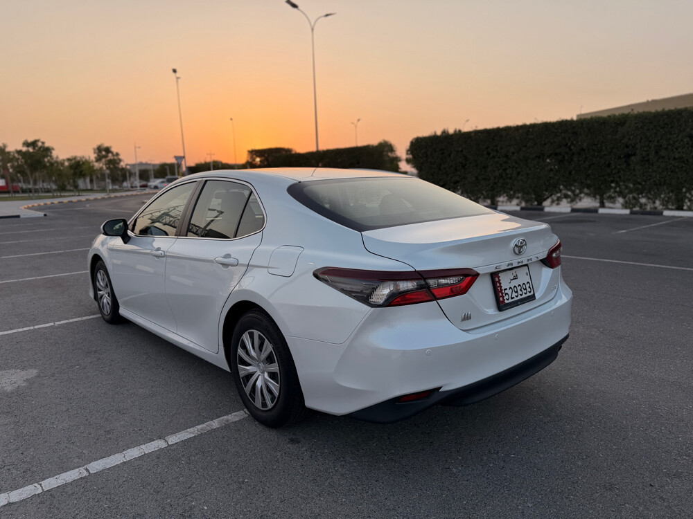 First Owner | Camry 2021 LE - 5