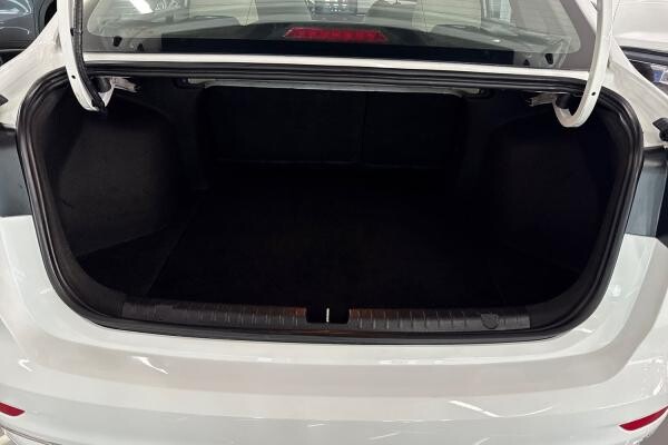 GEELY EMGRAND 1.5L 2025 30,730 KM - 8