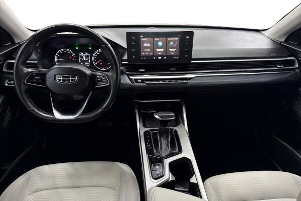 GEELY EMGRAND 1.5L 2025 30,730 KM - 3