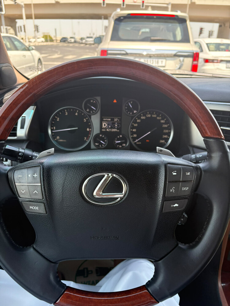 Lexus 2013 - 7