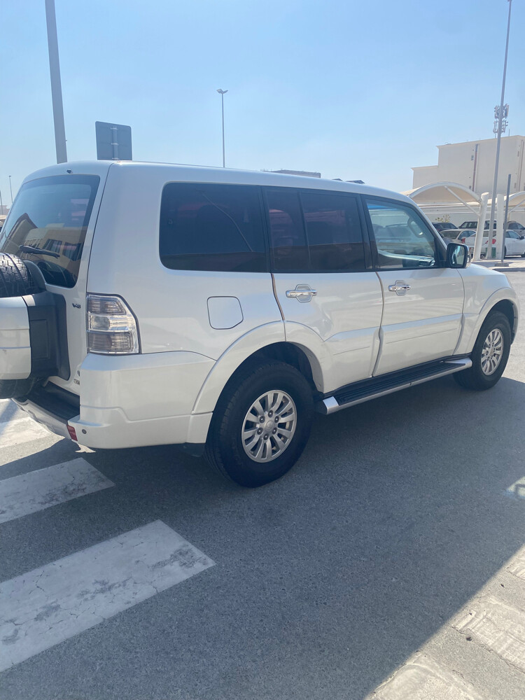 Mitsubishi Pajero 2013 For sale - 5