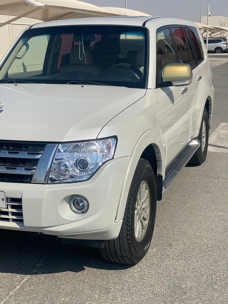 Mitsubishi Pajero 2013 For sale - 2