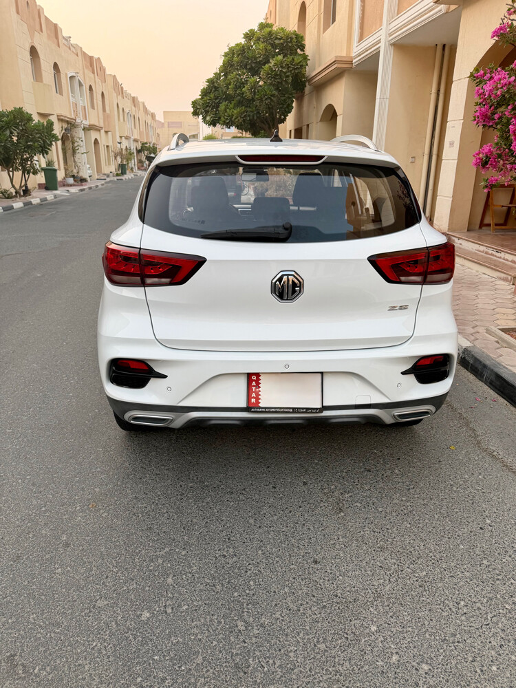 Mg Zs 2023 - 9