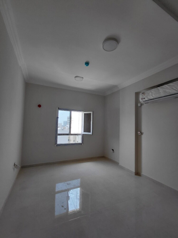 للبيع عمارة جديدة في ام غويلينا - 3