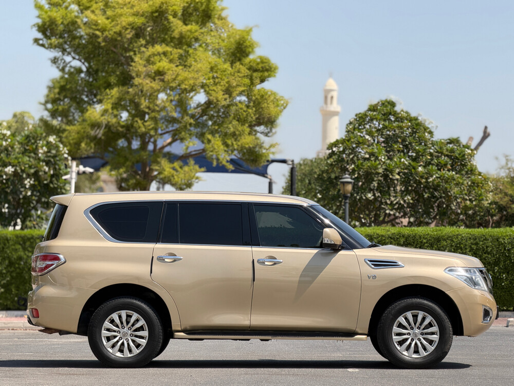 Nissan patrol SE - 8