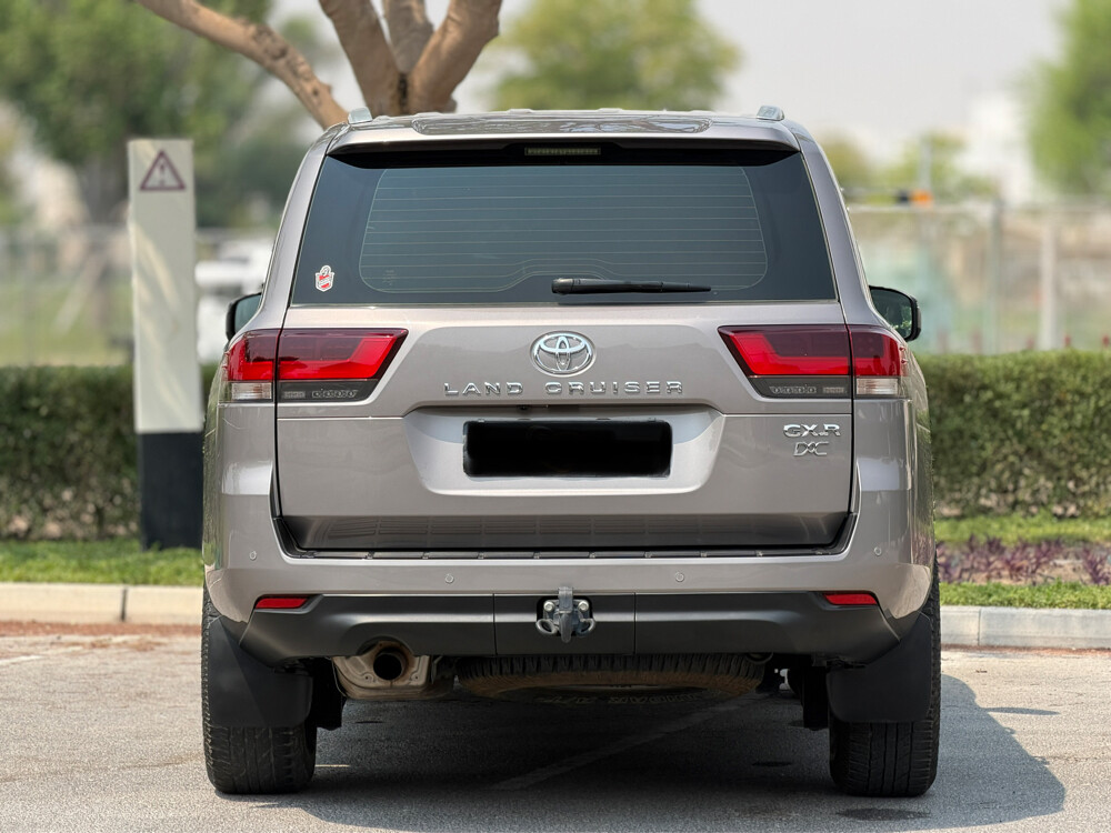 Toyota Land Cruiser GXR - 4