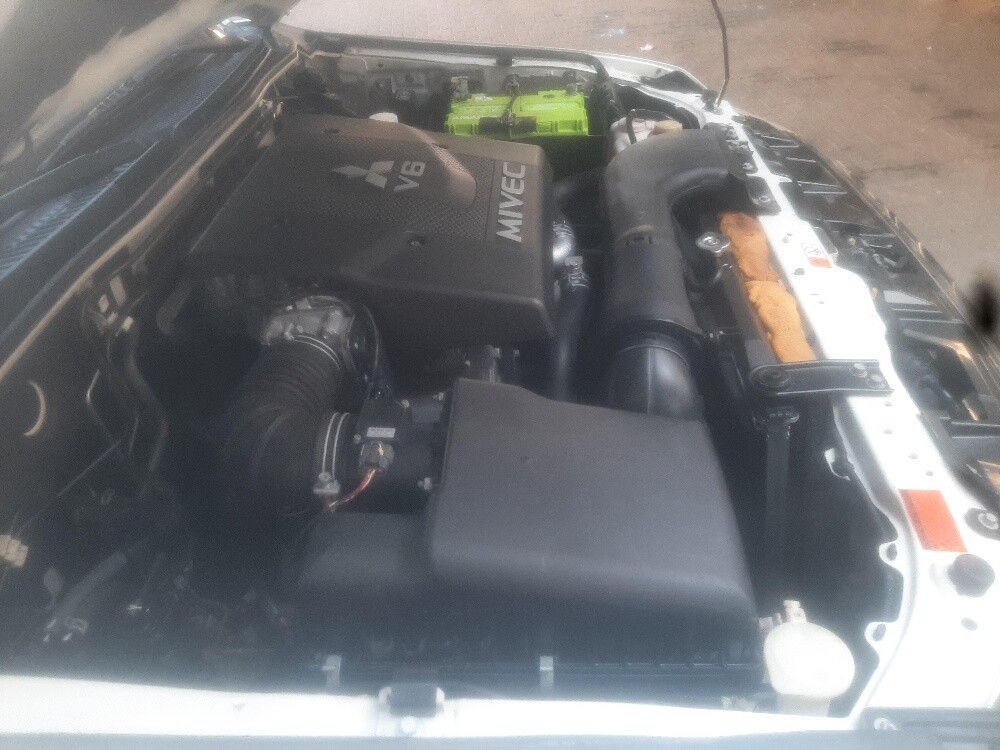 2015 full option Limited - 12