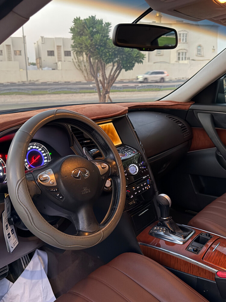  INFINITI FX35 2009 – FULL OPTION - 9