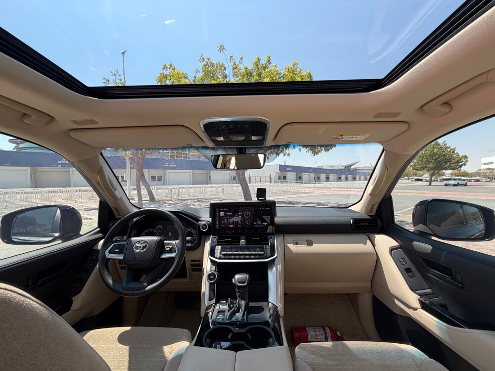 Toyota Land Cruiser GXR Twin Turbo - 12
