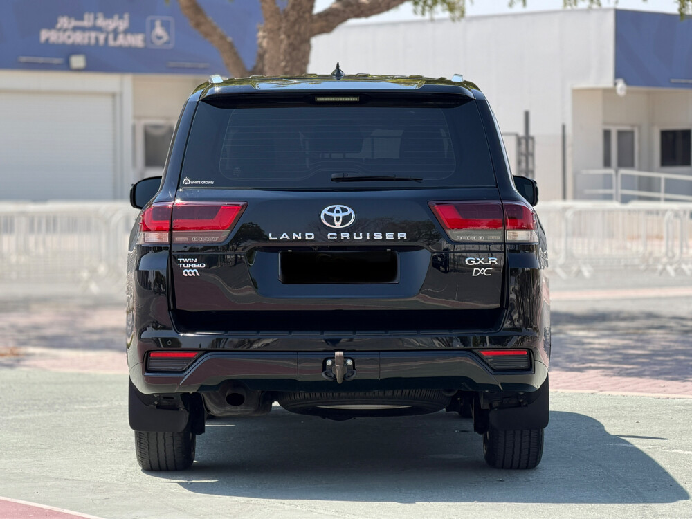 Toyota Land Cruiser GXR Twin Turbo - 4