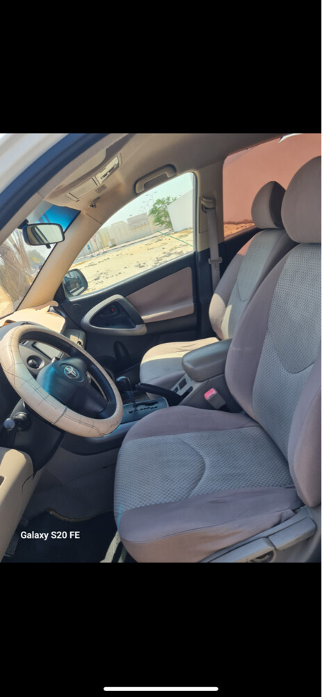 Toyota RAV4  - 2