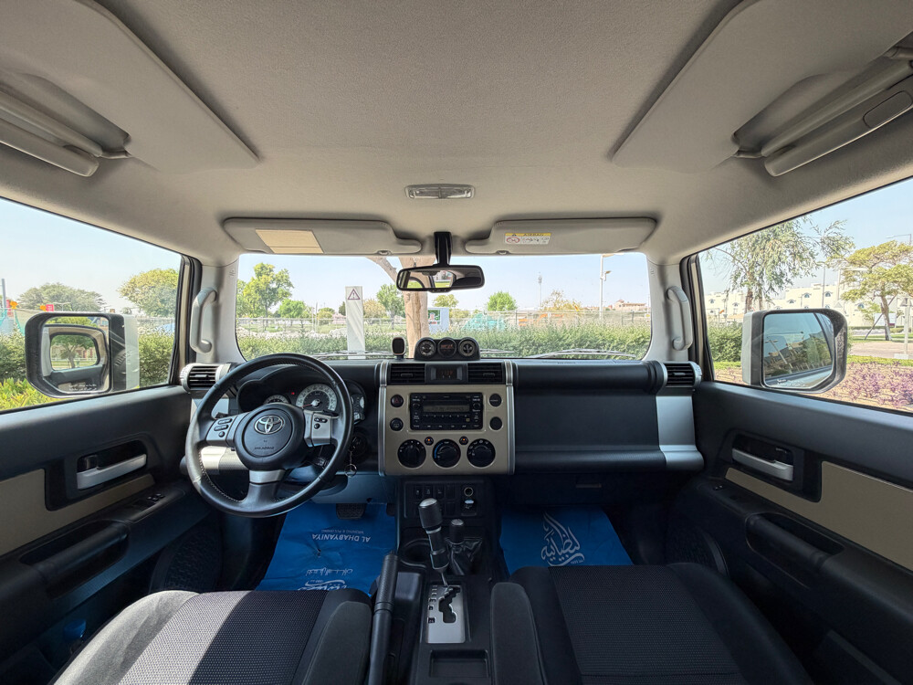 Toyota FJ cruiser  - 11