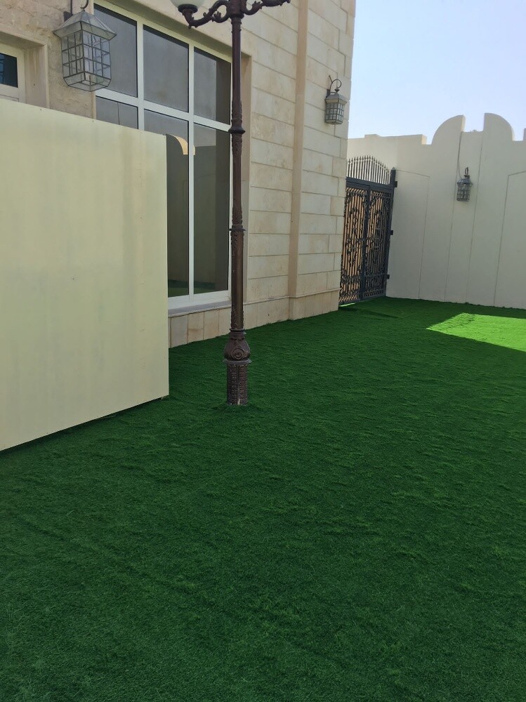 عشب صناعي فاخر للبيع والتوريد وال - 18