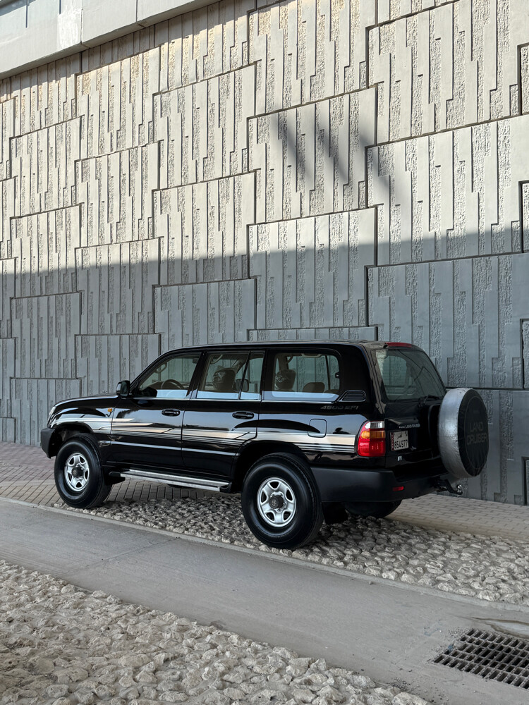 GX 2002 - 1