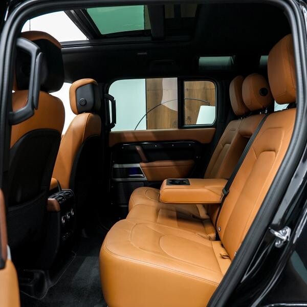 LAND ROVER 110 DEFENDER HSE 2024 - 12
