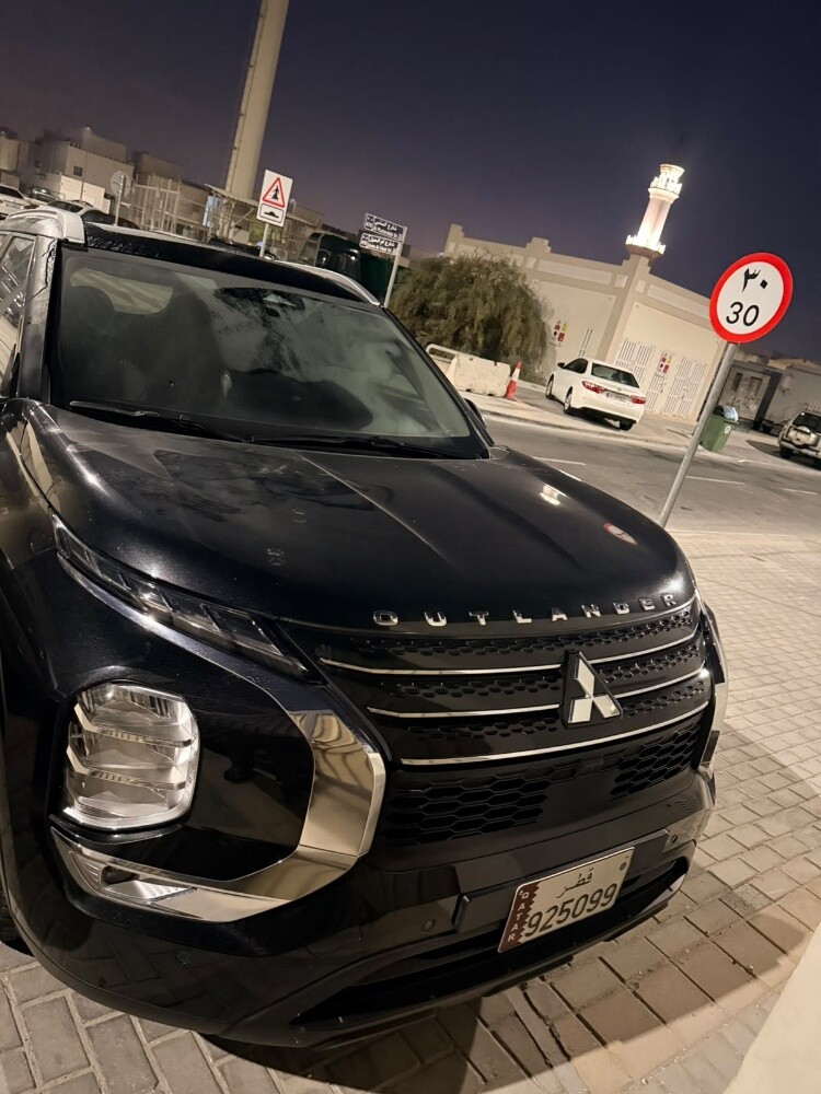 MITSUBISHI OUTLANDER 2024 - 1