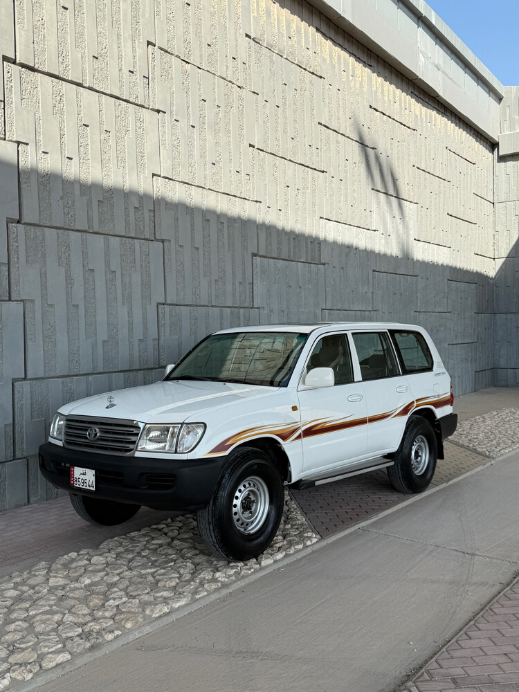 GX2005 - 3