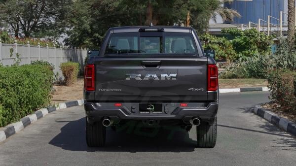 2026 RAM 1500 Tungsten 0 Km - 6
