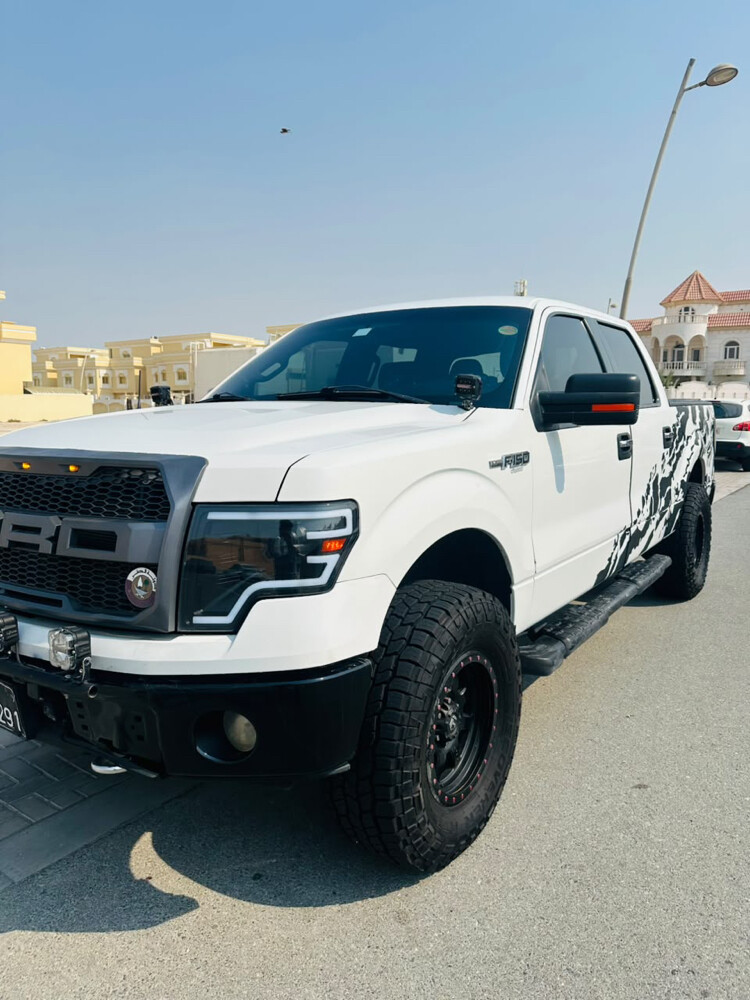 Ford F 150 2012 model  XLT - 2