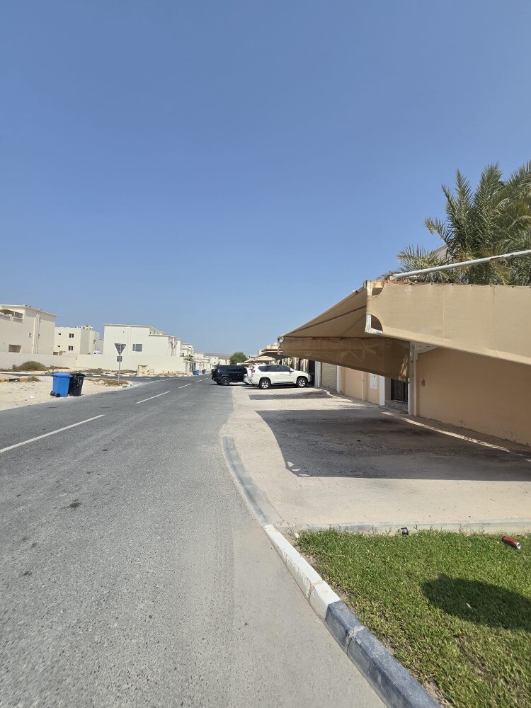 فلتين متلاصقات بالخيسه الجديده - 5
