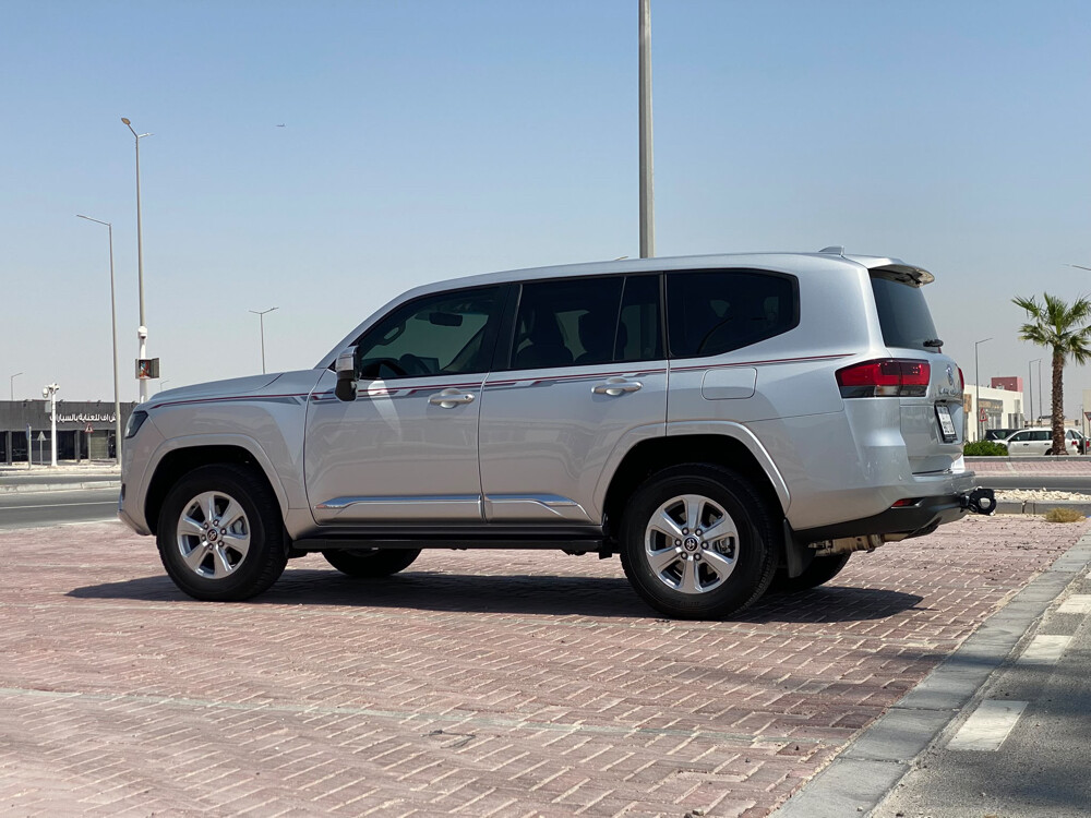 Toyota Land Cruiser GXR 2026 - 5
