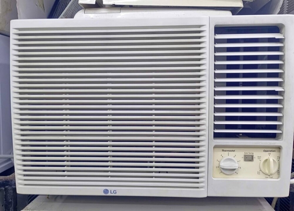 LG window Ac sell call 7160 7854 - 2
