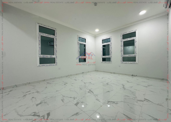 Apartment in Umm Ghuwailina - 2