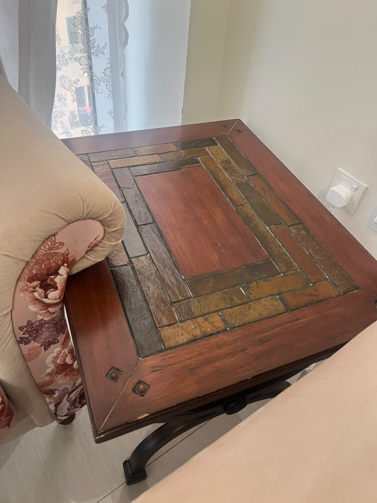Coffee table with 2 sides  - 3