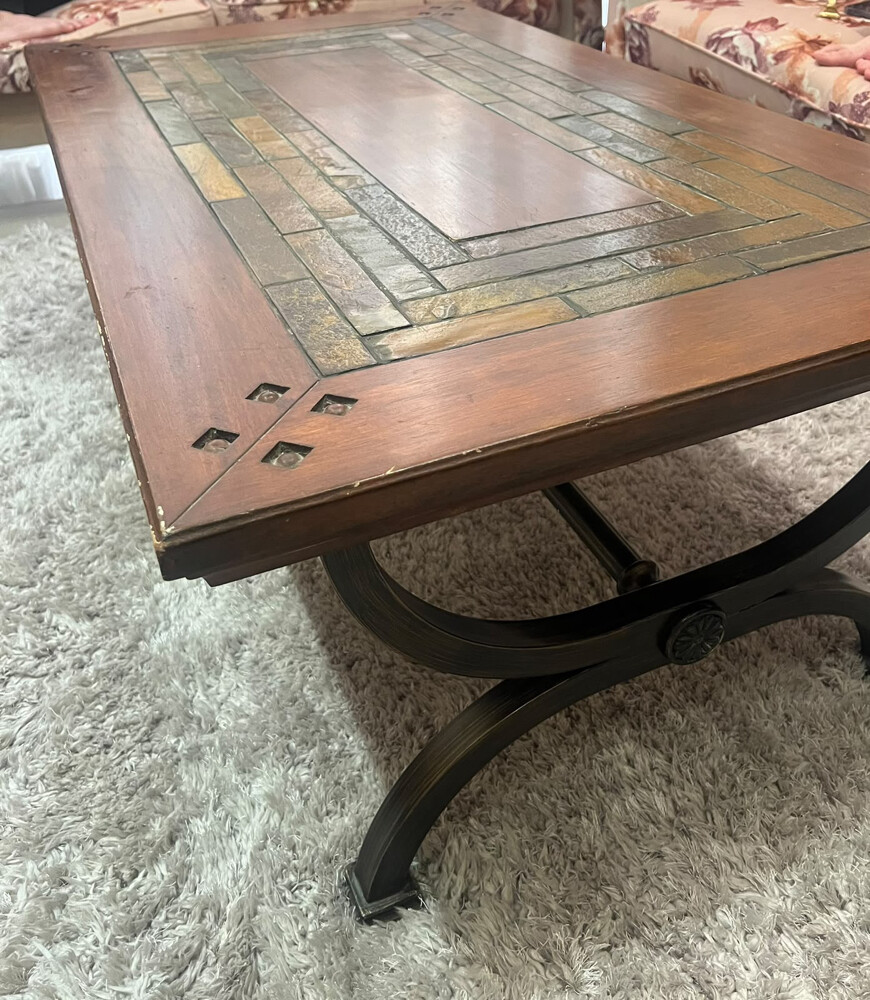 Coffee table with 2 sides  - 2