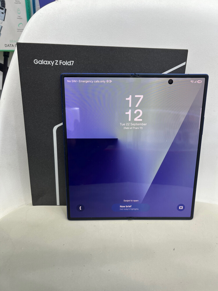 SAMSUNG Z FOLD 7 512GB - 2