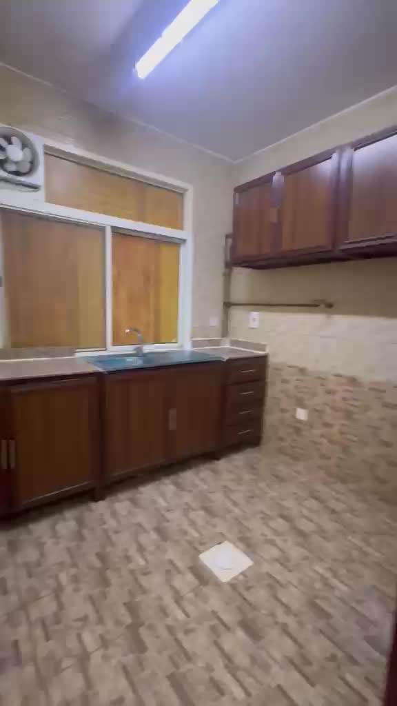 للإيجار شقه في مدينة خليفه  - 6