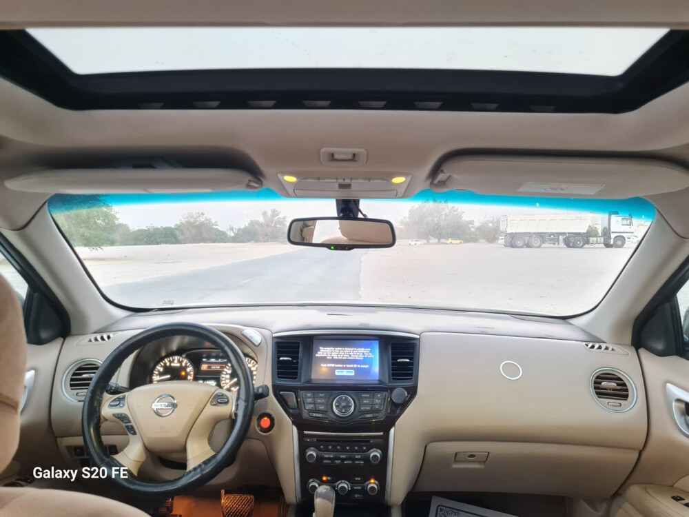Nissan Pethfinder full option - 4
