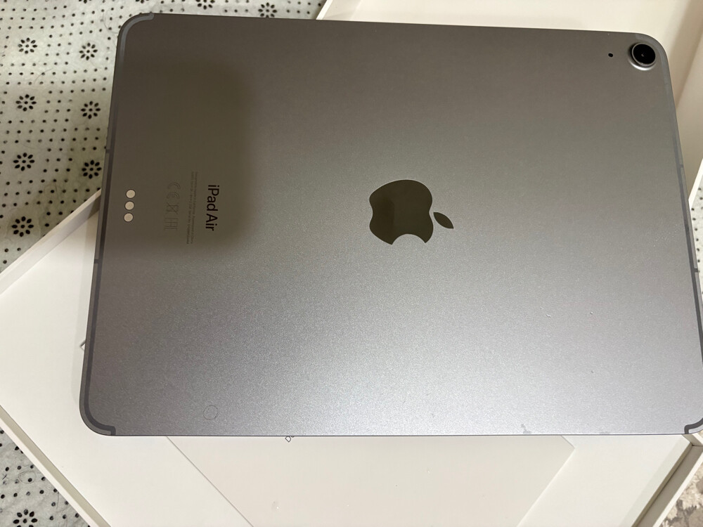 ipad air 11 icn 1 TB - 1