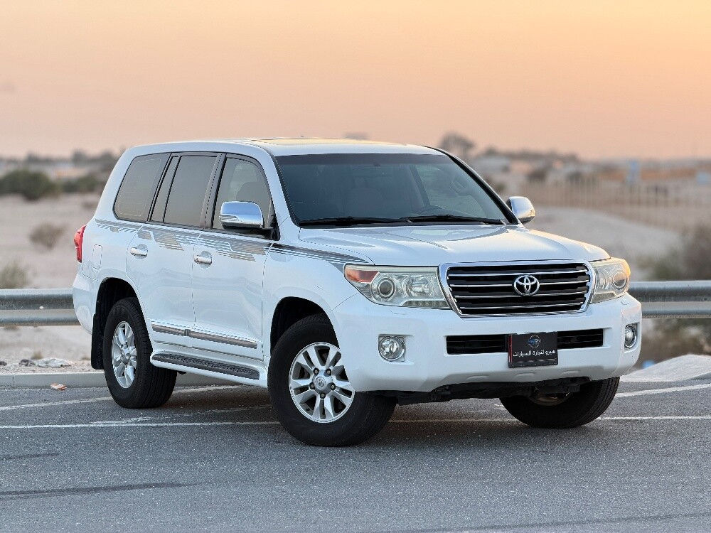 Toyota land cruiser gxr - 3