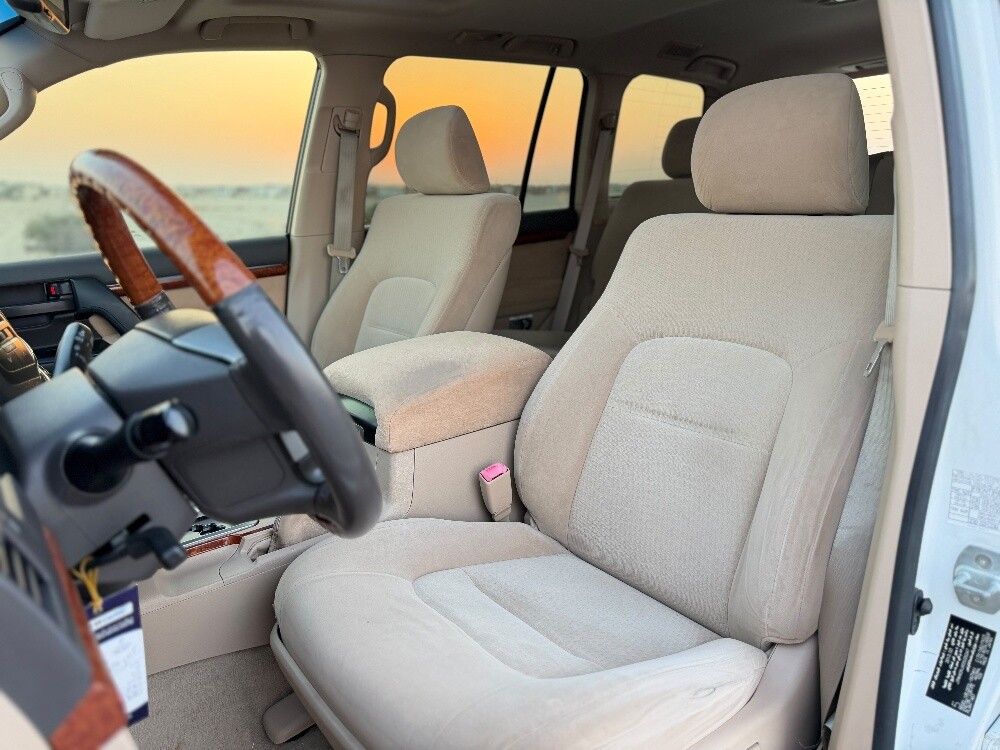 Toyota land cruiser gxr - 6