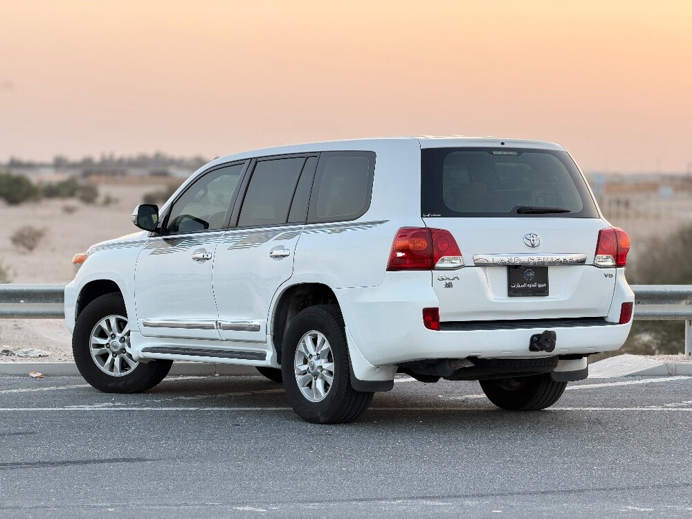 Toyota land cruiser gxr - 4