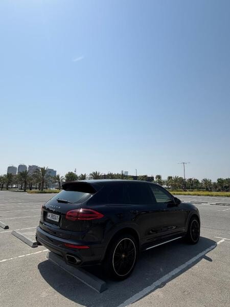 Porsche Cayenne 2016 for Sale - 2
