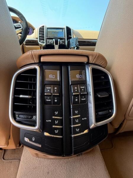 Porsche Cayenne 2016 for Sale - 4