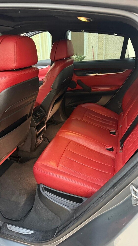 BMW X6 xDrive35i (2016) - 11
