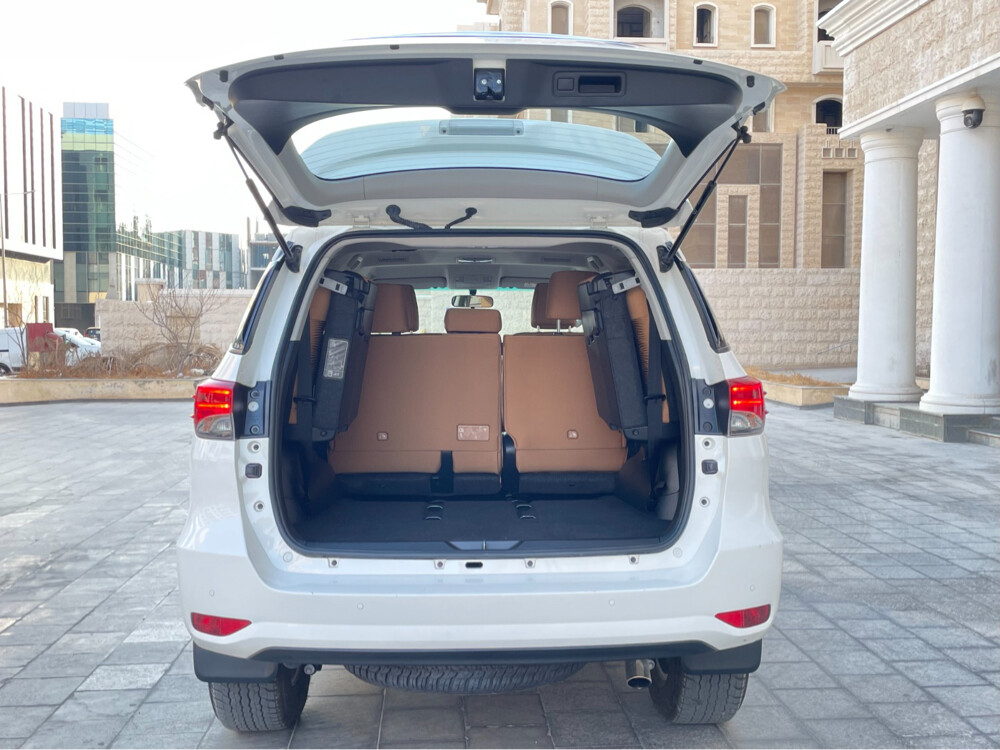 Toyota Fortuner 2024 - 4