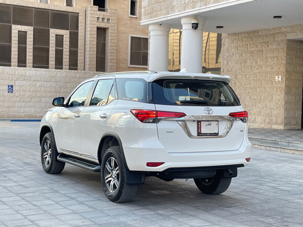Toyota Fortuner 2024 - 7