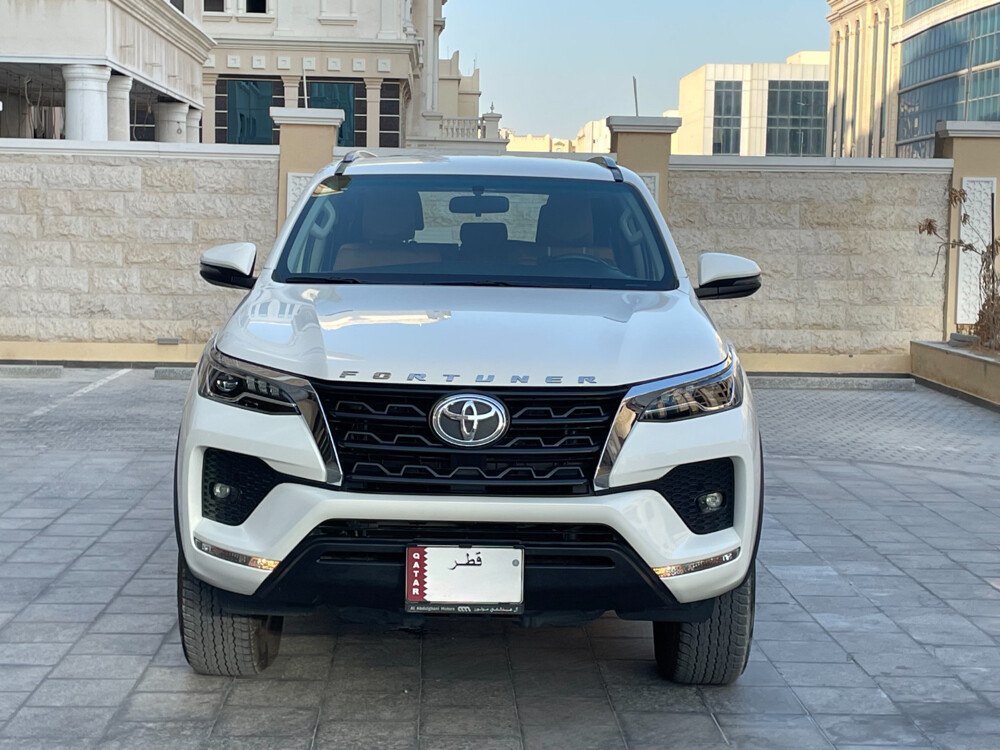 Toyota Fortuner 2024 - 3