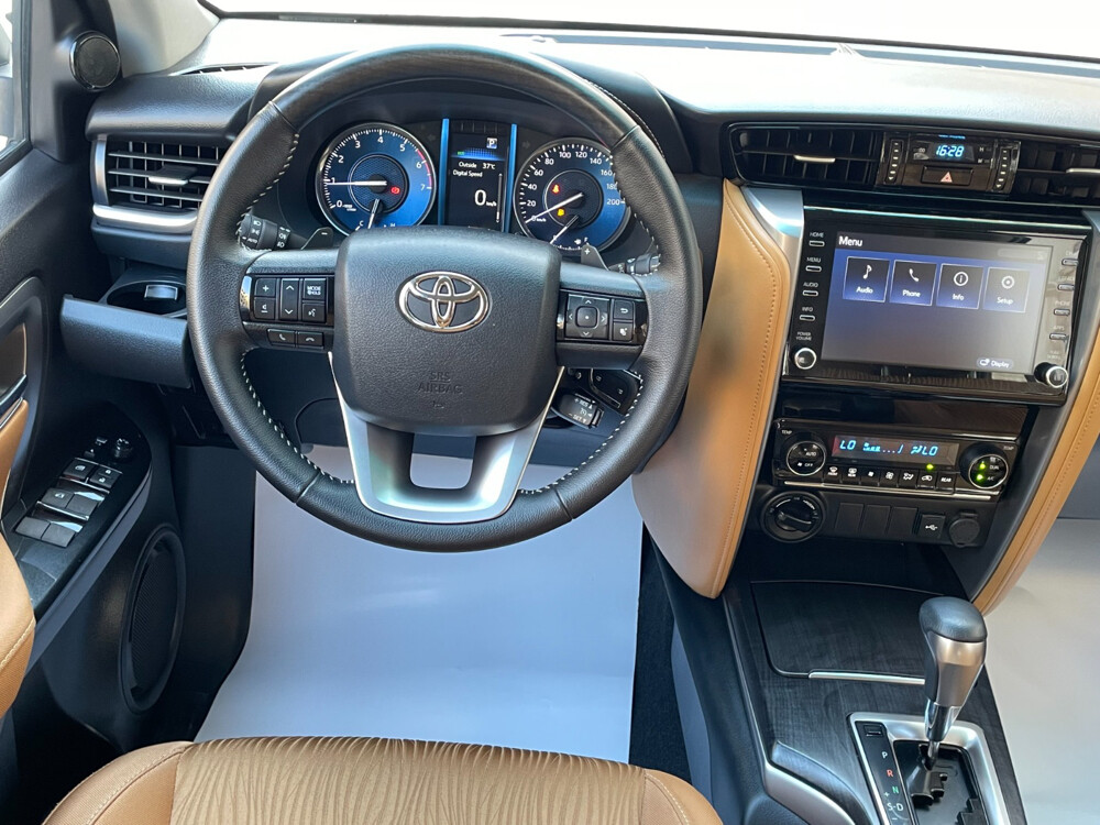 Toyota Fortuner 2024 - 13