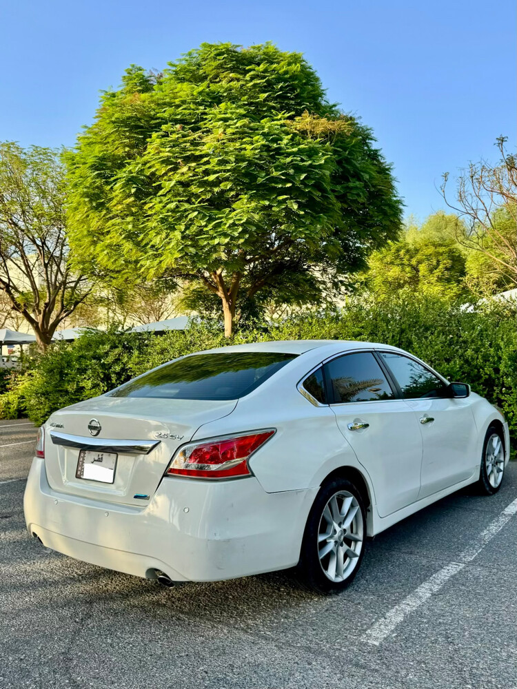 Nissan Altima 2013 Full Option - 5