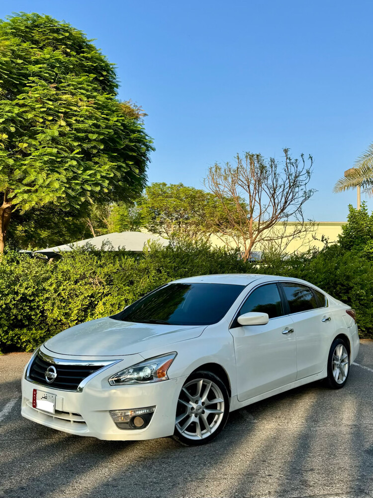 Nissan Altima 2013 Full Option - 1